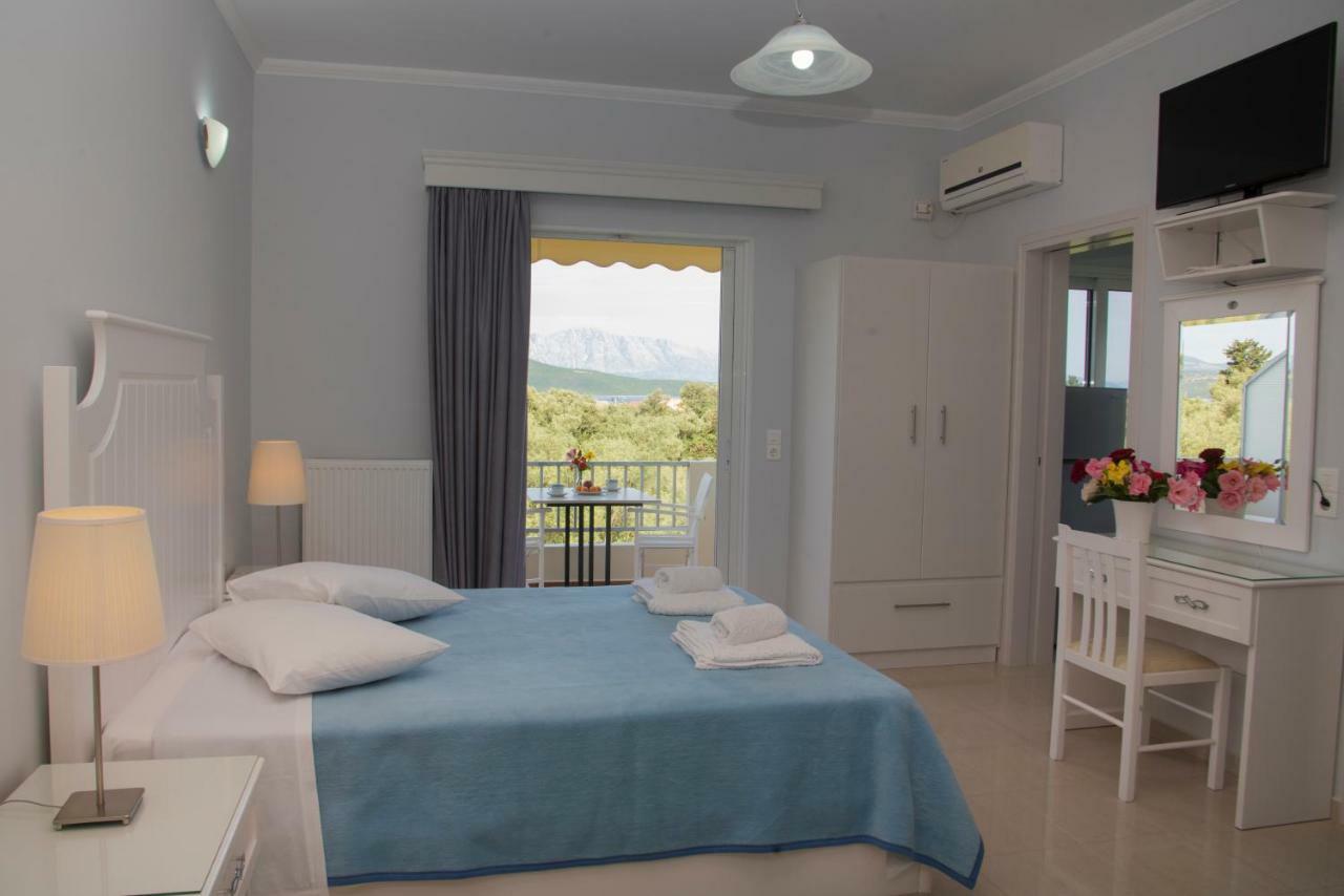 Margarita Apartments Nikiana Esterno foto